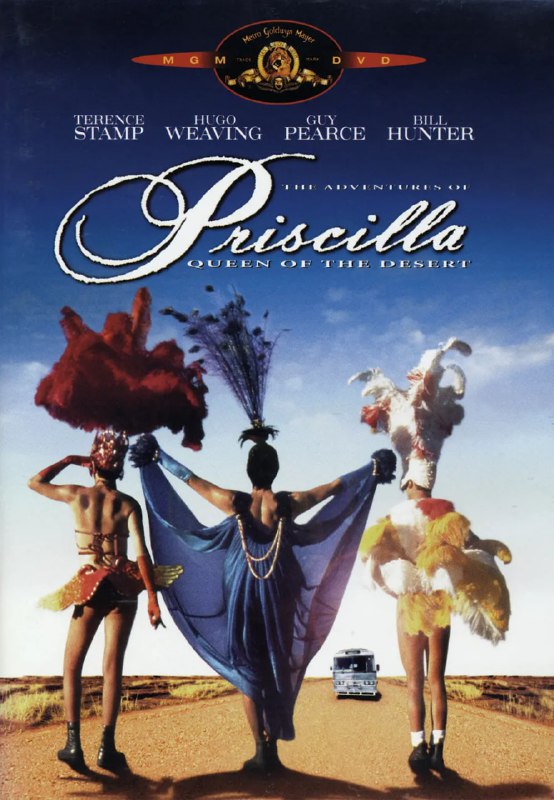 名称：沙漠妖姬 The Adventures of Priscilla, Queen of the Desert (1994)描述：异装癖表演者班丽娜（Terence Stamp 饰）、米芝（Hugo Weaving 饰）因一位好友去世而再度聚首，米芝得到澳洲中部城市的表演机会邀请班丽娜同往，同行费莉茜（Guy Pearce 饰）为圆“沙漠女王”之梦要求搭伙，并借来了经改装的大巴作为代步工具