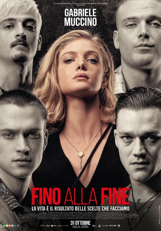 名称：此刻最后 Fino Alla Fine (2024)描述：苏菲 （Sophie） 是一位 20 岁的美国女性，她一生都在泡沫中度过孤独的生活