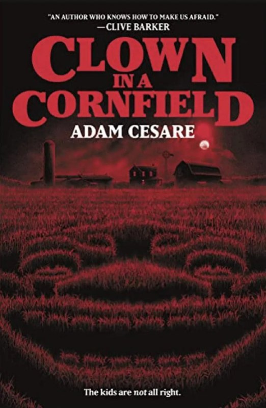 名称：玉米地小丑 Clown in A Cornfield (2025)描述：　　一个日渐衰落的中西部小镇，曾经是成功象征的小丑弗兰多再次出现，并成为恐怖的祸害