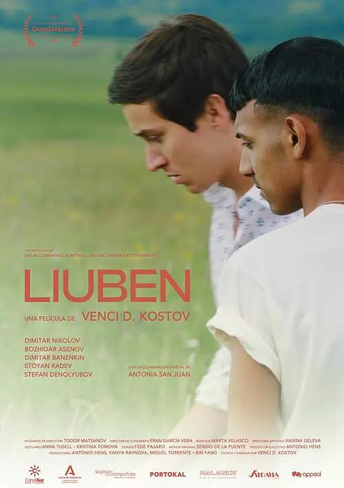 名称：里奥本 Liuben (2023)描述：　　In a Bulgarian mountain village, where prejudice simmers, a summer romance begins between two boys from different worlds. Victor (27) has a nice life in Madrid with his partner, Jose. He returns to his childhood home in Bulgaria for his grandfather’s funeral, and decides to stay for the summer. While reconnecting with his father and the village way of life, he unexpectedly finds love in the form of Liuben, an 18-year-old Roma boy. Despite their differences, and the conflicts around them, Victor and Liuben find refuge in each other.链接：
