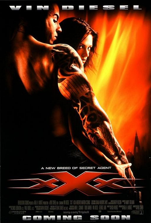 资源标题：极限特工 xXx 1080p remux (2002) 18.98GB 中文字幕 已刮削资源描述：克桑德（范•迪塞尔VinDiesel饰）是极限运动界的明星，但他离经叛道，总是以他的身手对社会上那些败类名流发出挑战，当地警方对他也经常无可奈何