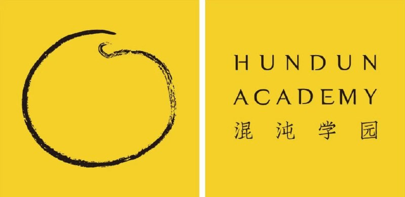 《混沌前沿课2025更新  》简介：聚焦科技与人文交叉领域，探讨复杂系统科学、量子计算、生成式AI等前沿议题，结合商业创新与认知升级，帮助学员构建应对不确定性的思维框架