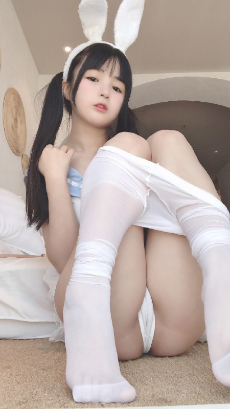 名称：《桜井宁宁全套》简介：“桜井宁宁全套”可能聚焦日本人物桜井宁宁，内容也许是她的各类影像资料，像写真集、参演的影视作品剪辑、生活记录视频等