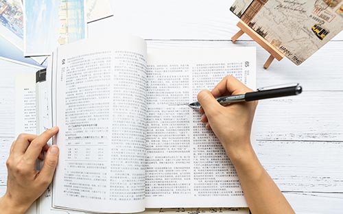 📚名称：《写作资料》⭐亮点：汇集丰富写作素材与技巧，助力提升创作水平🏷️标签：#写作指南 #写作资料 #创作技巧 📅更新日期：2025-05-19 10:00:52🔗链接：