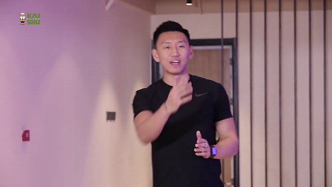 《儿童体能私教课》简介：本书系统解析儿童体能私教课的核心内容，并结合实用案例帮助读者加深理解