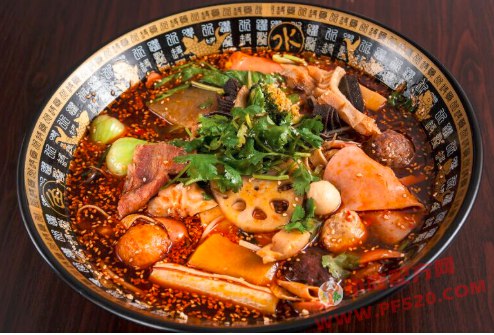 名称：《新麻辣烫制作教程大全_麻辣烫视频教学_麻辣烫配方》亮点：揭秘独家麻辣烫配方，手把手教你制作地道美味，轻松掌握开店级技巧标签：#麻辣烫制作 #新麻辣烫教程 #美食教学 #开店必备更新日期：2025-06-16 00:29:56链接：