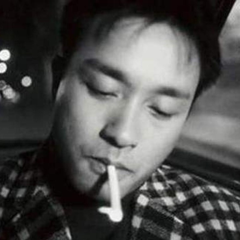 名称：《网易云评论最多的粤语歌曲TOP100》亮点：百首经典粤语歌，网易云评论见证每一段动人故事标签：#经典粤语 #网易云热评 #TOP100更新日期：2025-06-08 22:54:33链接：