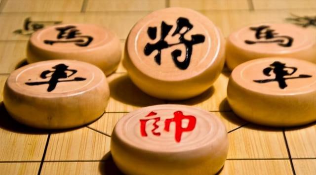 名称：阿豪象棋-棋理新编（直升业八、神将、棋圣）描述：知名象棋讲师阿豪主讲，拥有丰富的教学经验