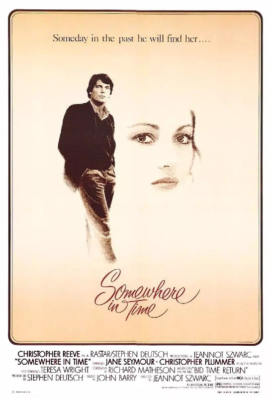 名称：时光倒流七十年 Somewhere in Time (1980)描述：大学生理查德(克里斯托弗·里夫 饰)在毕业典礼上遇到了一个老妇人，老妇人送给他一只金表，并表示等他回来