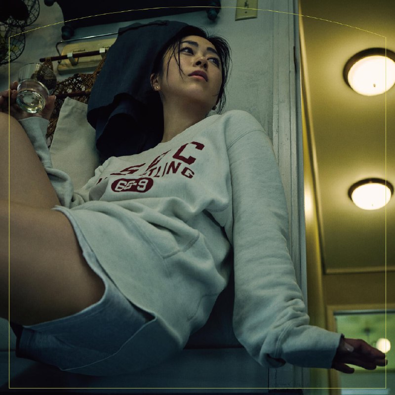 名称：宇多田光 Mine Or Yours 2025 FLAC描述：24bit 96kHzqobuz宇多田光新单曲《Mine or Yours》于2025年5月2日上线，作为她连续代言的日本绫鹰绿茶广告主题曲