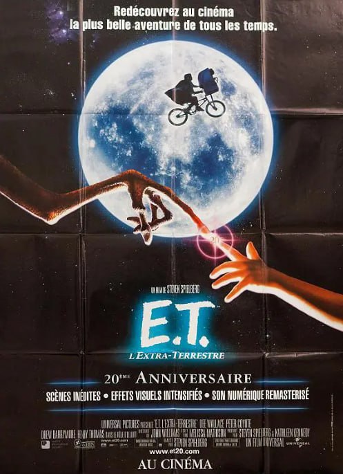 名称：E.T.外星人 1982 中英双字 无损4K-2160超清 13.6G-MP4描述：小埃利奥特发现一个意外走失的小外星人，他悄悄的收留了小外星人，并把他介绍给自己的哥哥和妹妹