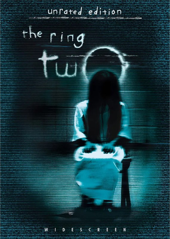 名称：午夜凶铃2(美版) The Ring Two (2005)  1080P 英语中字描述：美丽的单身妈妈瑞切尔·凯勒（纳奥米·沃茨 Naomi Watts 饰）带着儿子艾丹（大卫·多夫曼 David Dorfman 饰）离开留下了永生难以磨灭的恐怖回忆的故地西雅图，搬到了毗邻大海的俄勒冈州艾斯特里亚居住