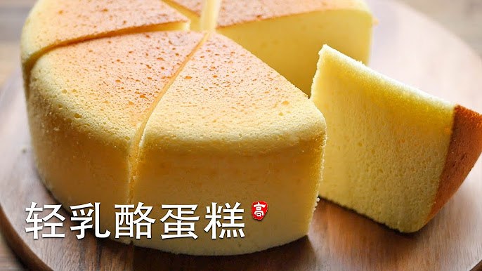 《蛋糕甜品制作》精选多款人气甜品配方，步骤详细配图精美，新手也能轻松上手，享受甜蜜烘焙时光