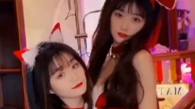 《美女姐妹花一起来，双倍快乐啊！》两位美女姐妹携手亮相，带来双倍魅力与欢乐，精彩不容错过！️ #美女姐妹  #双倍快乐  #美女姐妹花一起来双倍快乐啊  #短视频 2025-06-29 03:25:42🔗 