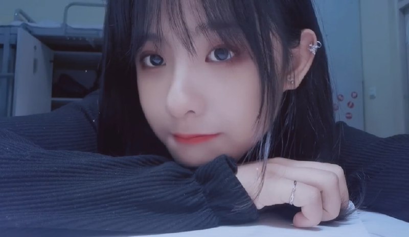 《美女动态壁纸80张》精选80张高清动态美女壁纸，每日换新让手机焕发生机，展现独特魅力与活力️ #动态壁纸 #美女壁纸 #手机美化 #高清壁纸 #美女动态壁纸80张 2025-06-26 11:27:45🔗 