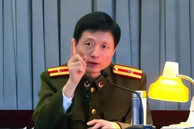 《艾公千古艾跃进教授演讲大合集60场全版稀缺资源》艾跃进教授60场演讲全收录，珍贵思想精华一网打尽，启迪智慧，传承精神️ #艾跃进 #演讲合集 #思想精华 #珍贵资源 2025-07-08 22:39:05🔗 