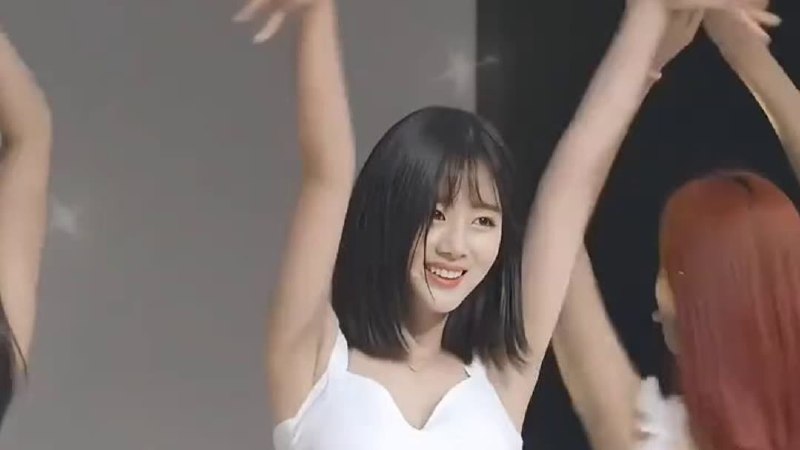 《韩国女团热舞133609》韩国女团热舞133609带来极致视觉享受，舞姿性感火辣，节奏感十足，绝对让你热血沸腾！️ #韩国女团 #热舞133609 #性感舞蹈 #KPOP 2025-08-15 00:54:16🔗 