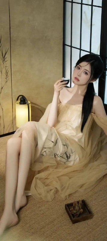 《渣男壁纸丨玉足难掩，宅女纯欲风情つ?》玉足微露尽显纯欲魅力，宅女风情让人心动不已️ #渣男壁纸 #玉足难掩 #宅女纯欲 #壁纸推荐 #二次元 2025-08-08 23:17:00🔗 