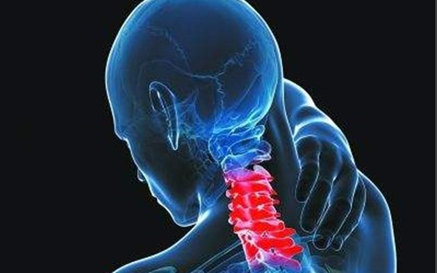 《颈椎保养课保重身体要紧》实用颈椎保养技巧，轻松缓解日常酸痛，预防职业病，专家指导让你远离颈椎困扰