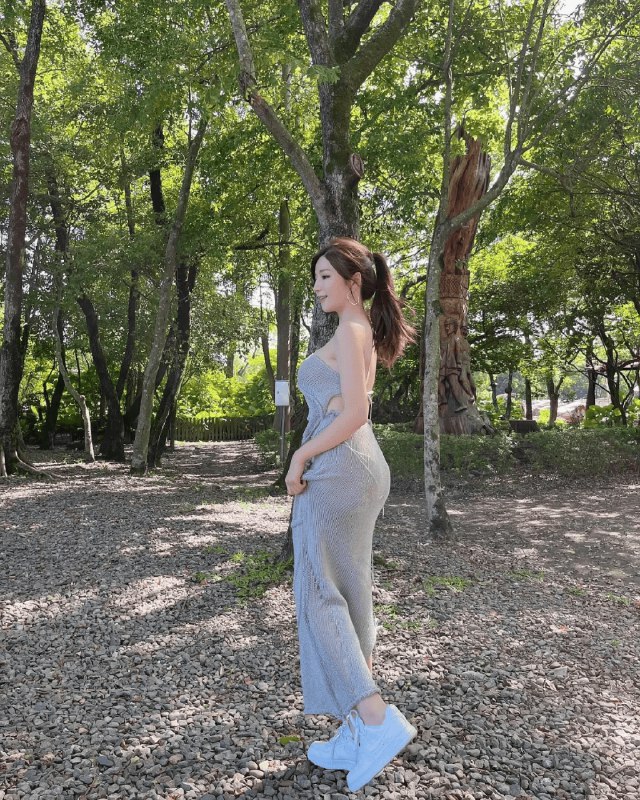 《这个极品少妇，太润了》讲述一位极品少妇的精彩人生，情节引人入胜，文笔细腻动人️ #都市情感 #这个极品少妇太润了 #番茄小说 2025-07-13 02:11:46🔗 