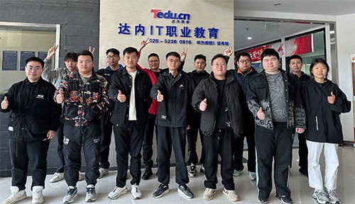 《达内教育Python+人工智能培训营》掌握Python与AI核心技术，实战项目驱动学习，快速提升就业竞争力️ #Python编程 #人工智能 #达内教育 #技能提升 #就业培训 2025-08-14 02:03:17🔗 