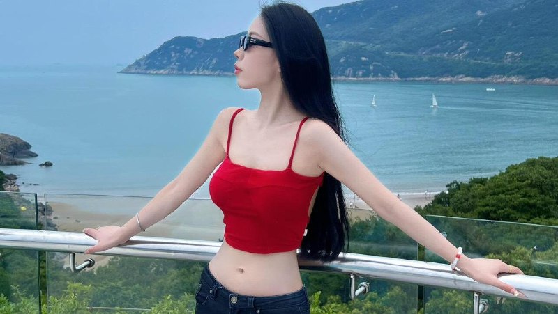 《火辣女主播合集》性感与才华并存，火辣女主播带你体验不一样的直播魅力，精彩内容不容错过️ #美女主播 #火辣女主播合集 #直播热榜 2025-08-04 00:15:04🔗 