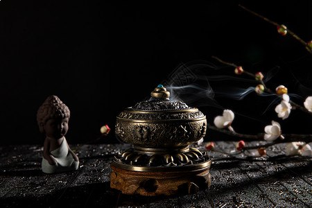名称：《禅意古风香肩美腿写真 》亮点：禅意与古风交织，香肩美腿尽显优雅韵味，光影间诠释东方美学标签：#禅意古风 #香肩美腿写真 #东方美学 #光影艺术 #摄影作品更新日期：2025-06-22 04:03:02链接：