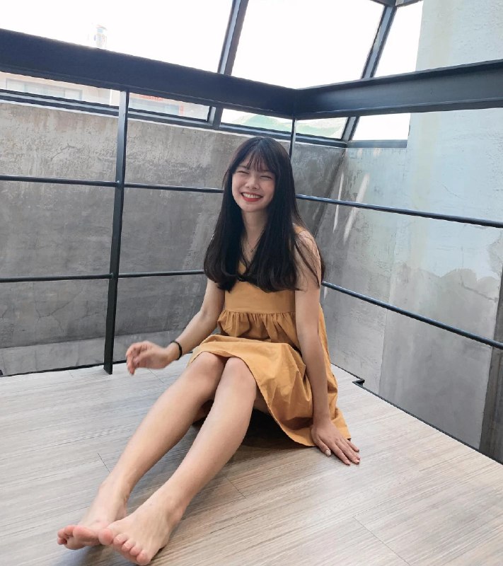 《台湾最美少妇，完美人妻，少女感好足！》清新脱俗的少女气质与温柔人妻的完美结合，展现独特魅力️ #台湾少妇 #完美人妻 #少女感 #人妻写真 #写真推荐 2025-06-30 02:25:35🔗 