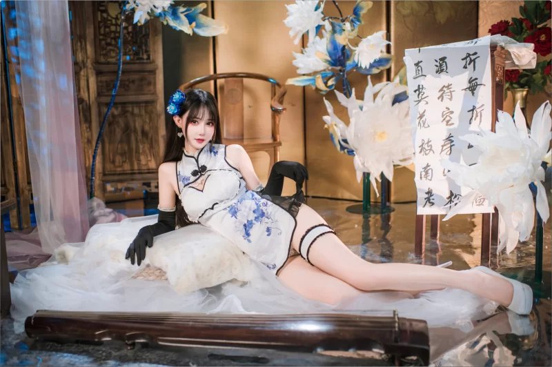 《极品写真-羽生三未 – 25套 Cos 合集 》羽生三未25套Cosplay合集，风格多样造型精美，展现多角色魅力与专业表现力，适合二次元爱好者收藏欣赏