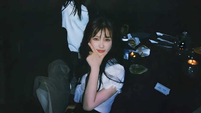 《爱豆壁纸虞书欣写真》虞书欣甜美写真来袭，每一张都是心动瞬间，快来收藏你的专属壁纸吧！️ #虞书欣  #爱豆壁纸  #写真集  #明星壁纸 2025-07-27 02:47:05🔗 