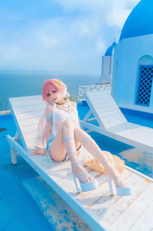 《极品写真-Shika小鹿鹿 长离 海》长离化身海风少女，薄纱轻抚如梦似幻，湿发与浪花交织出极致氛围感️ #纯欲风 #长离 #海景写真 #Shika小鹿鹿 #微博精选 2025-09-10 01:58:01🔗 