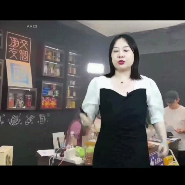 《于赓哲-历史上的利益分配》于赓哲教授从利益视角剖析历史进程，揭示权力与财富的博弈如何影响文明走向，为理解现实提供深刻镜鉴